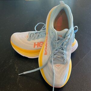 HOKA Bondi 8